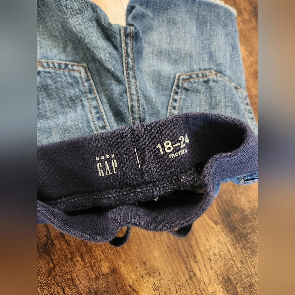 GAP 100% cotton